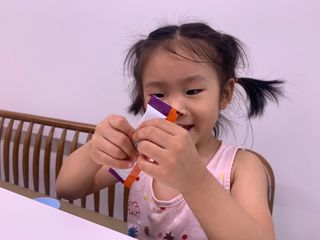 베거스코리아 [콜리케어] 키즈 홍삼콜리 딸기맛 14포 — 5점을 준 리뷰어가 2021년 11월 올린 사용 사진