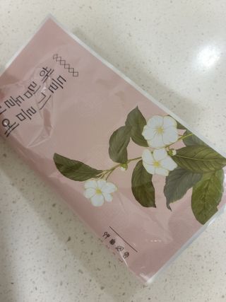 [해림맛김] 들기름에 구운 바삭바삭 김 4종 세트 + 1종 랜덤발송 총5개입 — 5점을 준 리뷰어가 2021년 2월 올린 사용 사진