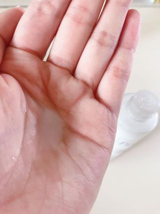플레라디 에델바이스 오일 밸런싱 토너 — 5점을 준 리뷰어가 2021년 7월 올린 사용 사진