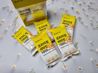 서울약사신협 프리미엄 비타민C 1,000mg_2.5g x 50포 — 5점을 준 리뷰어가 2021년 9월 올린 사용 사진