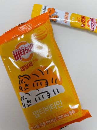광동생활건강 프리 [광동] VB와 VC를 함유한 멀티 비타민 비타 500 데일리 스틱 180포 — 5점을 준 리뷰어가 2022년 6월 올린 사용 사진