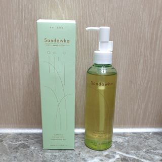 스킨큐어 산다화 순한 클렌징 동백 오일 200ml — 5점을 준 리뷰어가 2023년 4월 올린 사용 사진