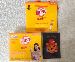 광동제약 [광동] 비타500데일리스틱 70포X2개 + 뚱랑이엽서 + 쇼핑백 증정 — 5점을 준 리뷰어가 2022년 1월 올린 사용 사진