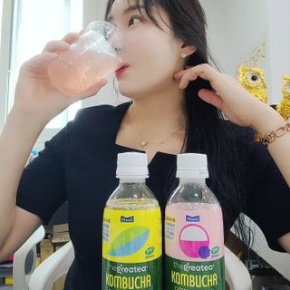 더그레잇티 콤부차 [매일유업] 더그레잇티 44kcal 콤부차 300ml *12개입 (오리지널 6개+베리리치 6개) — 5점을 준 리뷰어가 2023년 7월 올린 사용 사진