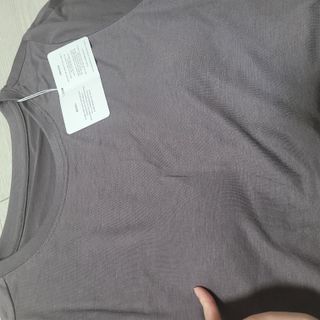 아르보노브라 아르보노 10color 데일리 반팔 노브라티 — 5점을 준 리뷰어가 2022년 5월 올린 사용 사진