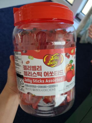 젤리벨리 젤리스틱 어쏘티드 900g — 5점을 준 리뷰어가 2022년 10월 올린 사용 사진