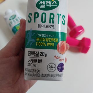 셀렉스스포츠 셀렉스 스포츠 웨이 프로틴 복숭아_ 330ml x 12팩 — 5점을 준 리뷰어가 2021년 8월 올린 사용 사진