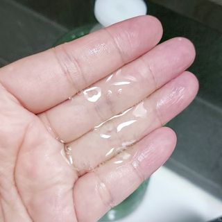 닥터시드 티트리 앤 라임 비건 지성케어 쿨 탈모 샴푸 (1000ml) — 5점을 준 리뷰어가 2024년 4월 올린 사용 사진