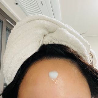 랑벨 수퍼내츄럴 아쿠아 수딩 크림 100ml — 4.5점을 준 리뷰어가 2022년 5월 올린 사용 사진