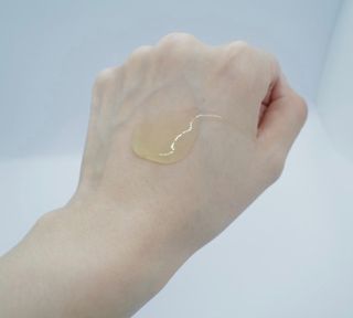 프리마인 메이크업과 들뜨는 각질까지 한방에 깐달걀로! 순하기까지한 셀베이스 그린티클렌저(200ml) — 5점을 준 리뷰어가 2023년 4월 올린 사용 사진