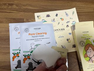 세뚜아(Cettua) 세뚜아 스티키 포어 패치 Cettua Sticky Pore Patch — 5점을 준 리뷰어가 2023년 9월 올린 사용 사진