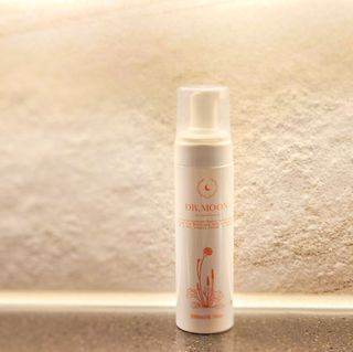 MF프리 [닥터문] 유산균 락토케어 질경초 여성청결제 200ml (폼타입) — 5점을 준 리뷰어가 2024년 8월 올린 사용 사진