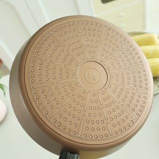 모멘토 마론 프라이팬 26cm 3종 (26cm팬/26cm웍팬/호환 스티머+돔뚜껑) — 5점을 준 리뷰어가 2022년 9월 올린 사용 사진
