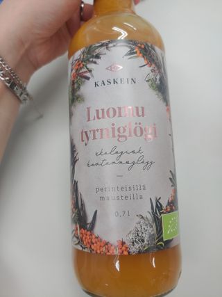 H365 [Kaskein Luomutyrniglögi] 핀란드 전통 무알콜 멀드와인 시벅톤 글로기 — 5점을 준 리뷰어가 2021년 5월 올린 사용 사진