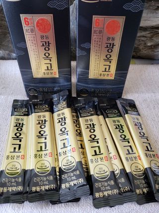 [광동제약] 광동 광옥고 홍삼 본 30포+쇼핑백 증정 — 5점을 준 리뷰어가 2021년 12월 올린 사용 사진