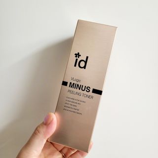 아이디플라코스메틱 아이디 브이로직 마이너스 필링 토너 110ml — 4.5점을 준 리뷰어가 2022년 5월 올린 사용 사진