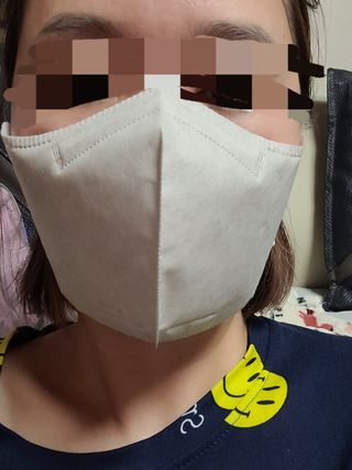케이퓨리 귀편한 숨쉬기편한 새부리형 항균 구리마스크 대형 — 3점을 준 리뷰어가 2022년 11월 올린 사용 사진