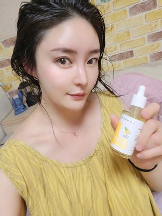 랑벨 비타 에너지 잡티 앰플 50ml 고농축 비타민, 저자극, 수분 촉촉, 미백 앰플 — 5점을 준 리뷰어가 2022년 3월 올린 사용 사진