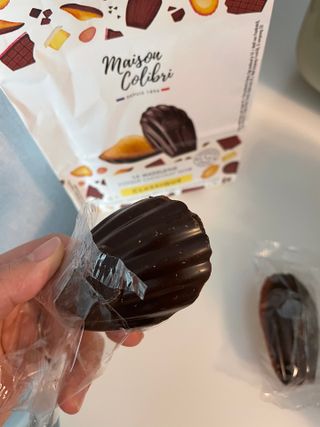 [메종콜리브리] 프랑스 마들렌 메종콜리브리 초콜릿 마들렌 2팩 — 5점을 준 리뷰어가 2021년 12월 올린 사용 사진