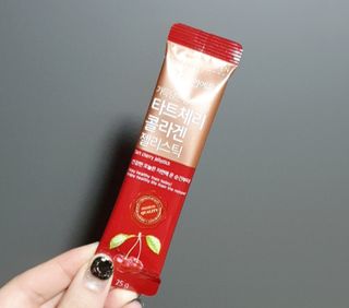자연에온 가득담은 몽모랑시 타트체리 콜라겐 젤리스틱 — 5점을 준 리뷰어가 2021년 1월 올린 사용 사진