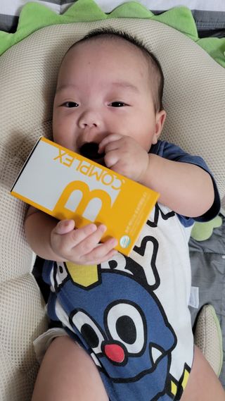 메디타민 비타민B 컴플렉스 — 4.5점을 준 리뷰어가 2021년 7월 올린 사용 사진