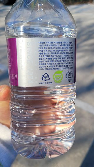 몽베스트 MONTBEST 1L 12입 — 5점을 준 리뷰어가 2022년 2월 올린 사용 사진