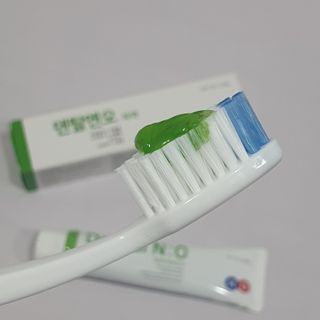 프리마인 유해균 뿐만 아니라 유익균까지 씻어내는 치약은 그만, 건강한 구강환경을 만드는 덴탈엔오 — 5점을 준 리뷰어가 2023년 4월 올린 사용 사진