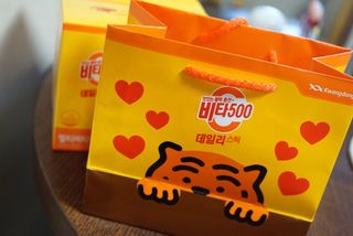 광동제약 [광동] 비타500데일리스틱 70포X2개 + 뚱랑이엽서 + 쇼핑백 증정 — 5점을 준 리뷰어가 2022년 11월 올린 사용 사진