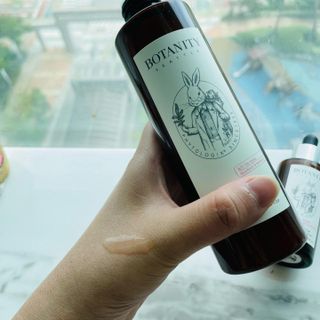보타니티 [홍]조[진]정[결]케어 플라본 부스터 210ml / 플라본 세럼 50ml — 5점을 준 리뷰어가 2022년 7월 올린 사용 사진