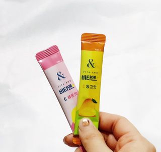 비타앤C 레몬맛, 망고맛 — 5점을 준 리뷰어가 2021년 4월 올린 사용 사진