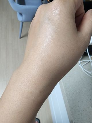 [패키지리뉴얼]보타니티 진정 결케어 플라본 부스터 210ml / 플라본 세럼 50m — 3.5점을 준 리뷰어가 2022년 5월 올린 사용 사진