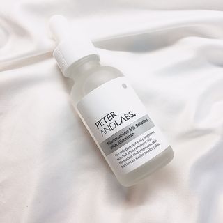 피터앤랩스 나이아신아마이드 5퍼센트 솔루션 위드 알란토인 — 5점을 준 리뷰어가 2021년 5월 올린 사용 사진