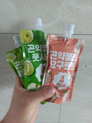 참앤들황토농원 10가지 맛, 입맛대로 스페셜하게~ 가볍게 한 포 땡! 곤약젤리 스페셜 패키지 130ml x 30포 — 5점을 준 리뷰어가 2023년 1월 올린 사용 사진