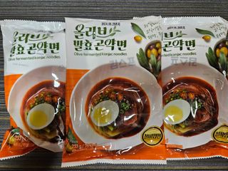 클린24시간 올리브 발효곤약면 찰비빔면 1세트-(3봉) — 1점을 준 리뷰어가 2023년 11월 올린 사용 사진