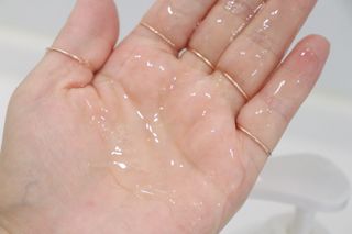 [닥터문] 센텔라 시카케어 화이트머스크 바디워시 1000ml — 5점을 준 리뷰어가 2023년 6월 올린 사용 사진
