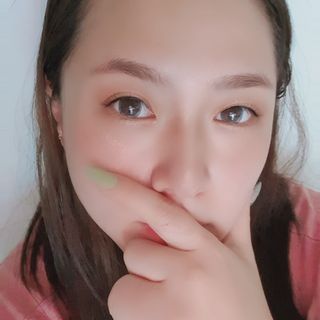 데싱디바 글레이즈 젤네일 별빛유리네일 6종_랜덤발송 — 5점을 준 리뷰어가 2021년 8월 올린 사용 사진