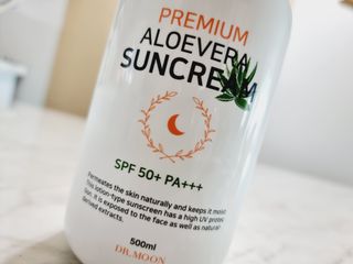 [닥터문] 프리미엄 알로에베라 선크림 500ml — 5점을 준 리뷰어가 2022년 7월 올린 사용 사진