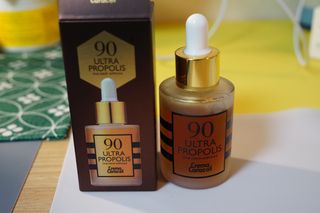 자민경 크레마카라콜 울트라 90 프로폴리스 앰플 — 5점을 준 리뷰어가 2020년 12월 올린 사용 사진