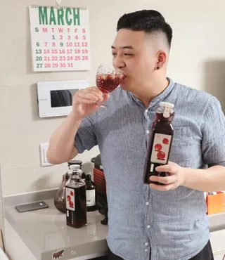 [바이윙클] 페르시아 유기농 석류 착즙주스 750ml 2병 + 선물박스 세트 — 5점을 준 리뷰어가 2022년 3월 올린 사용 사진