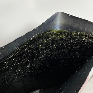 [해림맛김] 들기름에 구운 바삭바삭 김 4종 세트 + 1종 랜덤발송 총5개입 — 5점을 준 리뷰어가 2021년 5월 올린 사용 사진