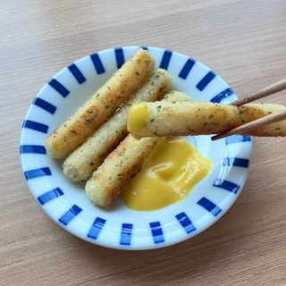디케이식품(주) 고르곤졸라&모짜렐라 치즈스틱 400g — 5점을 준 리뷰어가 2023년 3월 올린 사용 사진