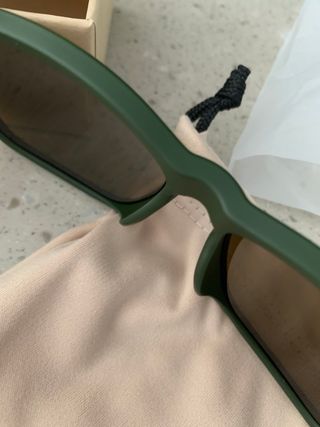 아이엘이 22SS iLe 선글라스_타이디/림피오 — 4.5점을 준 리뷰어가 2022년 7월 올린 사용 사진