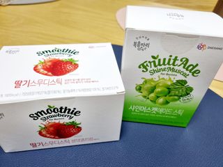 [복음자리] 바리스타 패키지 2종 랜덤발송 (딸기스무디 스틱+샤인머스캣에이드 or 망고스무디+자몽에이드) — 4점을 준 리뷰어가 2022년 7월 올린 사용 사진