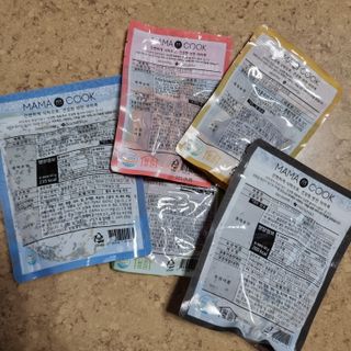 하나마이 [마마쿡] 전 청와대 천상현 셰프의 밑반찬  5종세트(소고기 장조림+연근조림+진미채+간장김자반+새우김자반) — 5점을 준 리뷰어가 2023년 4월 올린 사용 사진