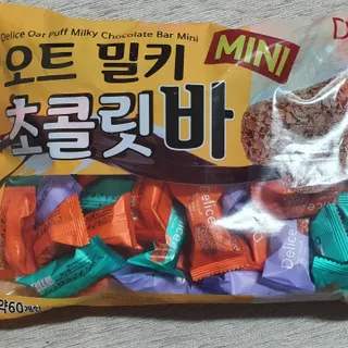 델리스 오트 밀키 초콜릿 바 — 5점을 준 리뷰어가 2022년 4월 올린 사용 사진