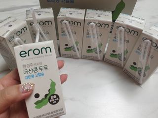이롬 erom 황성주박사의 국산콩 두유 검은콩 고칼슘 — 5점을 준 리뷰어가 2020년 12월 올린 사용 사진