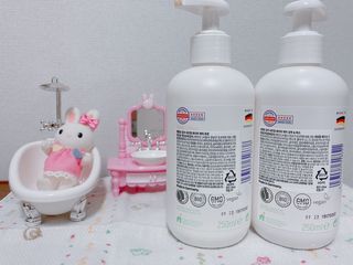mom e 맘이 내추럴 베이비 케어 샴푸앤바스+로션 — 5점을 준 리뷰어가 2021년 1월 올린 사용 사진