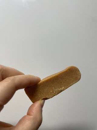 [졸리졸리] 애견 치즈스틱 (HORSE MILK CHEESE) — 5점을 준 리뷰어가 2023년 1월 올린 사용 사진