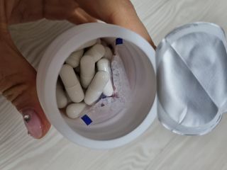 프리마인 성큼다가온 봄, 이너뷰티를 챙겨야 피부도 화사하게, 컨디션도 활기차게. 흡수율을 높인 고효율 비타민. — 5점을 준 리뷰어가 2023년 1월 올린 사용 사진