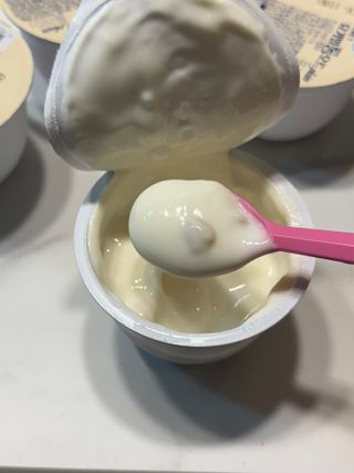 구매평★[2종 패키지]덴마크 요거밀 통오트 요거트(12,460원) — 4.5점을 준 리뷰어가 2025년 6월 올린 사용 사진